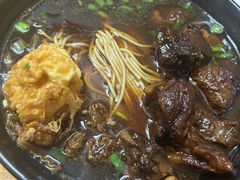 -小龙大肉面馆