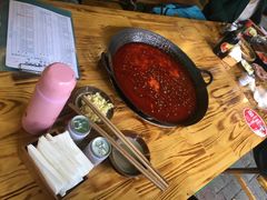 -岗上渣渣老火锅(两路口店)