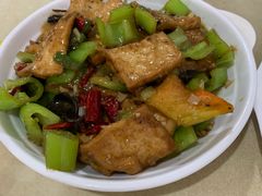 -满口香饭店