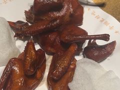 -鸽子侯·家宴·平价海鲜(绿地店)