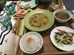 -越弥越南传统美食馆