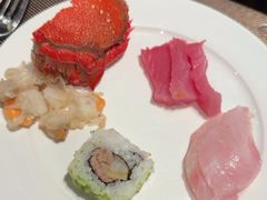 -大中华希尔顿酒店-念自助餐·嗨啤·小龙虾