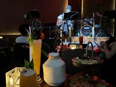 -TZ House音乐现场(来福士中心店)