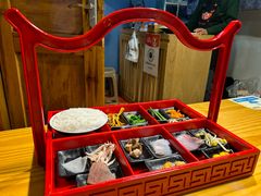 -勺子米线·云南传统小吃市集(四方街店)