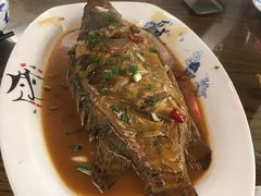 -缘来聚·徽菜名店(黄山宏村店)