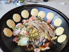 -王老六铁锅炖鱼(大东沟总店)