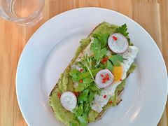 牛油果吐司-Egg•Allday Brunch(襄阳北路店)