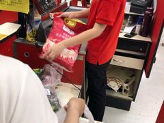 -卜蜂莲花(杨高南路店)