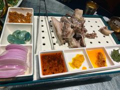 -毡房姑娘·新疆菜·烧烤