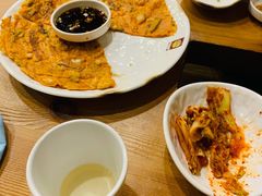 泡菜饼-喇喇排骨火锅·传统韩式脊骨汤(望京西园总店)