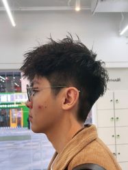 -I+造型烫发染发