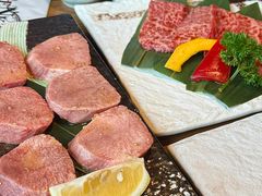 -炼火烤肉店