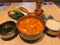 -梨花牛肉汤饭(仁恒伊势丹店)