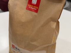 -麦当劳(上海虹桥站30B检票口楼上)
