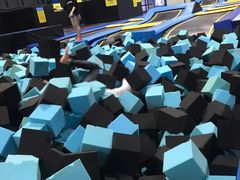 -Bounce Factory 反弹工厂蹦床公园(佛山店)