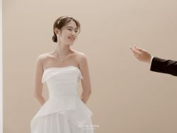 -挪娅婚纱摄影皇家会所