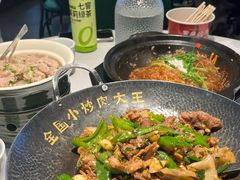 -费大厨辣椒炒肉(黄兴中心广场店)