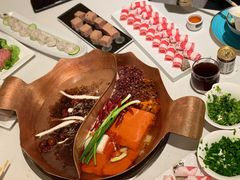 -墨居上隐·院子里火锅(峨眉店)