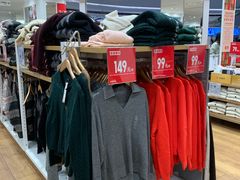 -优衣库(东莞汇一城店)