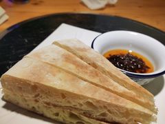 地锅馍-小小河边鱼(天润城店)