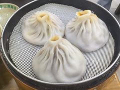 蟹黄牛肉汤包-李记清真馆(打钉巷店)