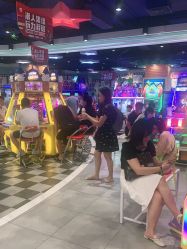 -LuckyStar幸运星家庭娱乐中心(东莞国贸店)