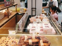 -麦香人家(世贸金街臻选店)