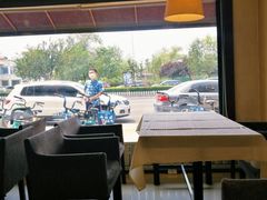 靠窗位-上海年代(水上东路店)