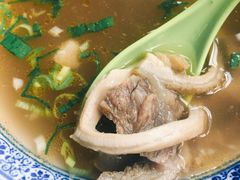 -泉儿头杂碎(杂碎师大店)