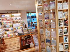 -猫的天空之城概念书店(苏州平江店)