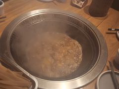 -锅老头海鲜铁锅炖