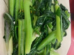 蒜茸炒迟菜心-银峰农庄·特色烧鸡·鲜无花果浸鸡
