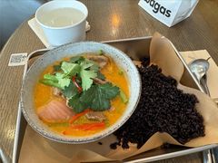 泰式红咖喱牛肉饭-Wagas沃歌斯(富力广场店)