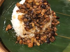 卤肉竹甑叶包饭-龍堂蟹黄小笼包(德思勤四季汇店)