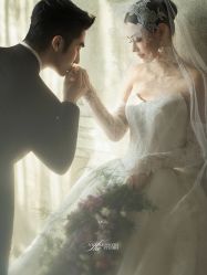 -雪中彩影婚纱摄影·微光艺术中心