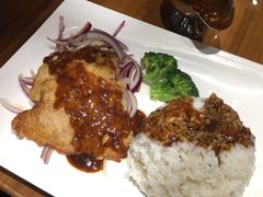 -粤色·老广州茶餐厅(河南商会大厦店)
