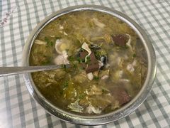 -卢六川汤肉(南方花园店)