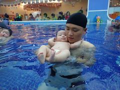 -龙格亲子游泳·水育早教运动中心(绿宝中心)