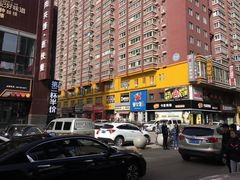 -顺溜·手工刀削面·黑金店(铜锣湾店)