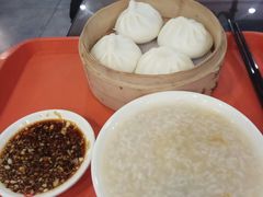 猪肉三鲜馅包子-庆丰包子铺(潘家园店)