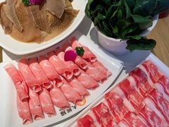 -大熊猫毛肚火锅(烟台万象汇店)