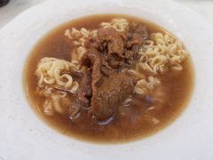 沙嗲牛肉公仔麵-翠华餐厅(香港国际机场店)