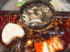 -谭鸭血老火锅(娄星区长青街店)
