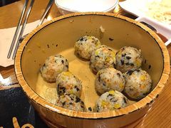 手抓饭团-Myth猪蹄(明洞店)