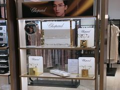 -宝岛眼镜(群光广场店)