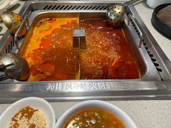 -海底捞火锅(新松江路店)