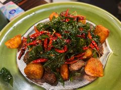 盐煎一口牛肋粒-粤·向群饭店(麓景路店)