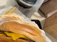 -麦当劳(世贸店)