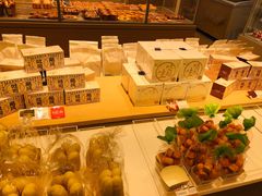 -好利来(曲江龙湖店)