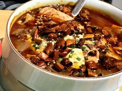 -渝信川菜 · 川味家常菜(财富购物中心店)